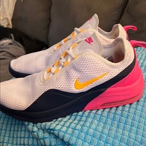 Nike Air